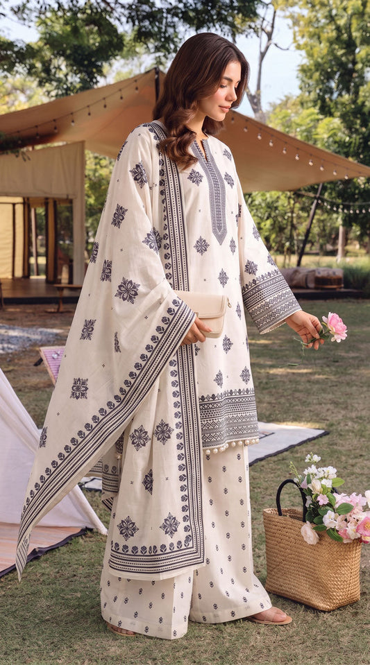 D# 11112 White 3 PCS Unstitched Lawn