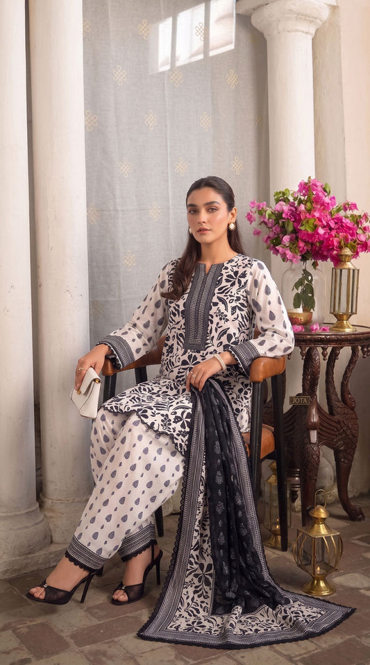 D# 11167 Black & White 3 PCS Unstitched Lawn
