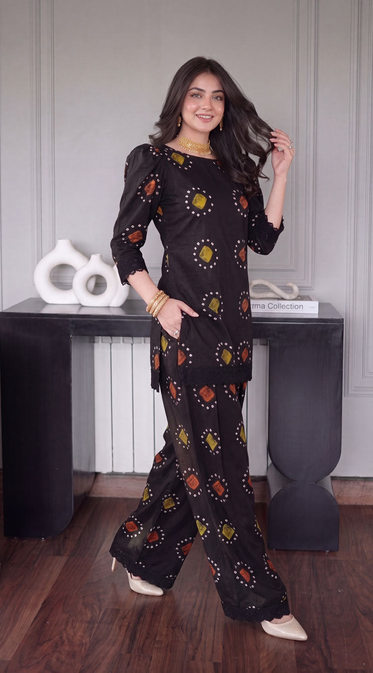 DES # 11186-89 Black 2 Pcs Unstitched Lawn