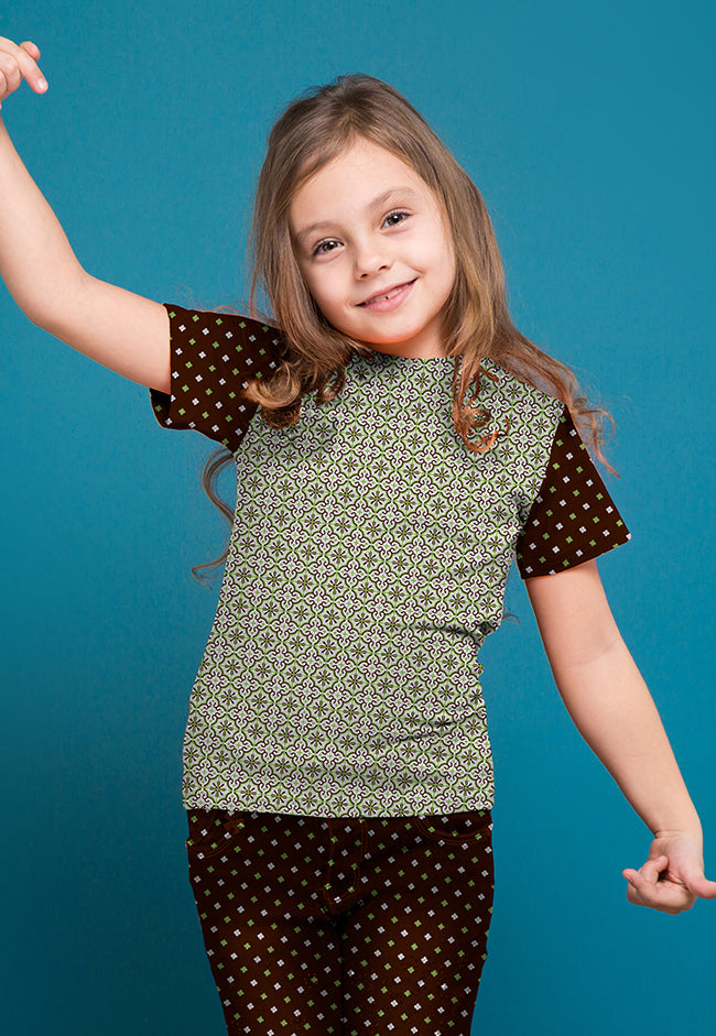 Halah Sultan 2 Piece Summer Collection Vol1 2006-a