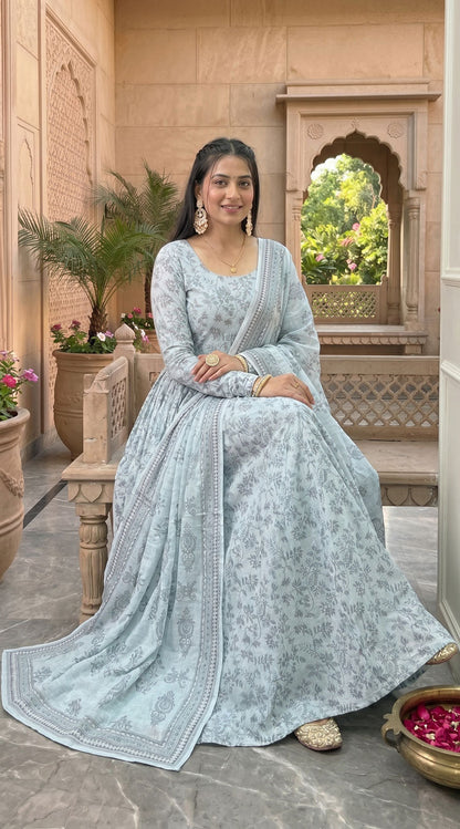 D# 38 Sky Blue Banadora Lawn 3 Pcs Unstitched