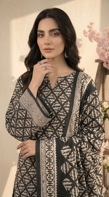 D# 11134 BLACK 3 PCS Unstitched Lawn