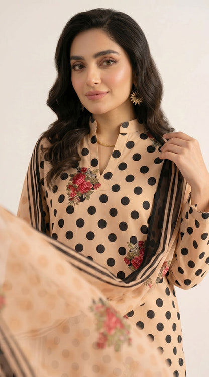 D# 11139 Skin & Black 3 PCS Unstitched Lawn
