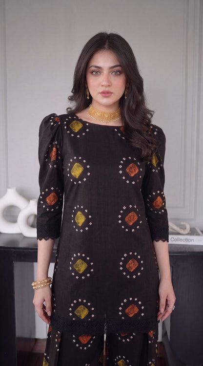 DES # 11186-89 Black 2 Pcs Unstitched Lawn