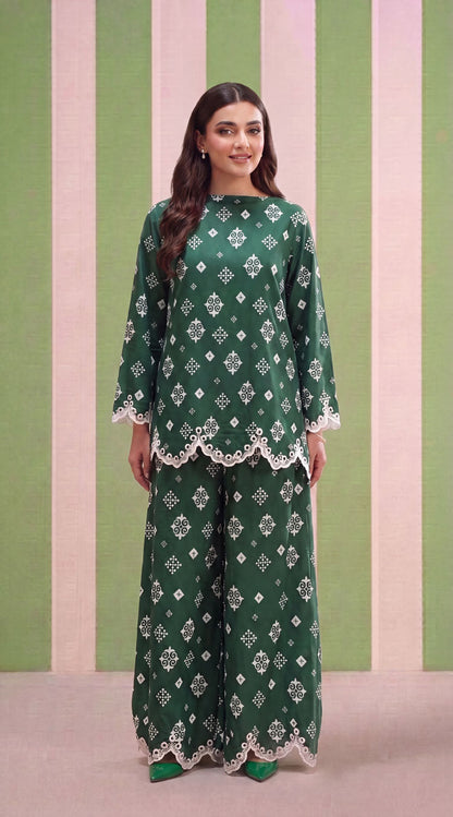 DES # 1371, Green 2 Pcs Unstitched Lawn