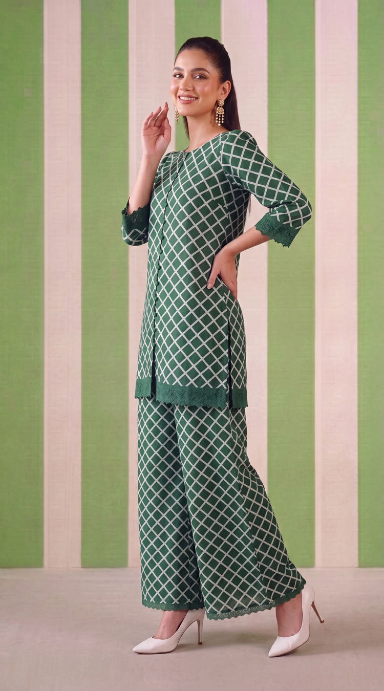 DES # 1379, Green 2 Pcs Unstitched Lawn