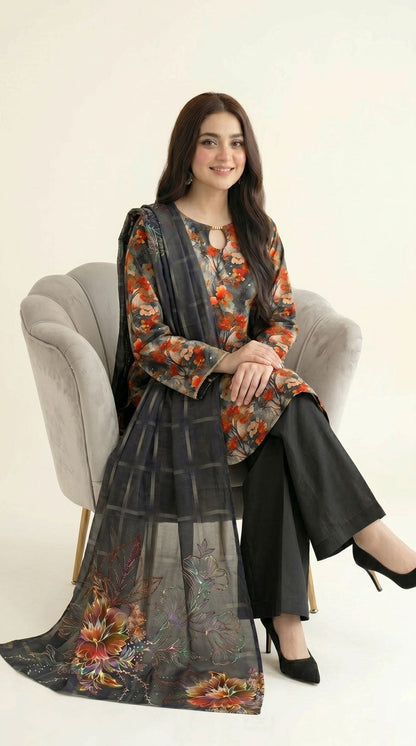 D# 4013 Banadora Lawn 3 Pcs Unstitched