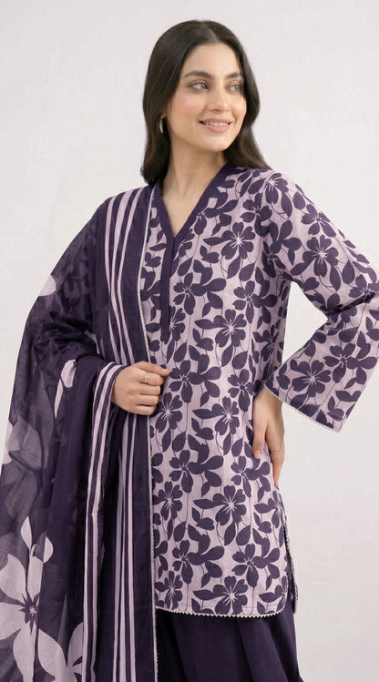 D# 4017 Banadora Lawn 3 Pcs Unstitched